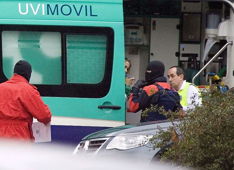 Los sanitarios han intentado reanimar a Uría, pero no han podido salvar su vida.