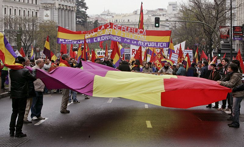 ANIVERSARIO CONSTITUCIÓN