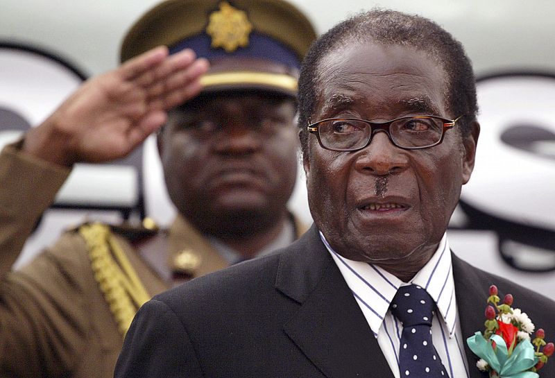 Mugabe firma un acuerdo con la oposición en Zimbabue