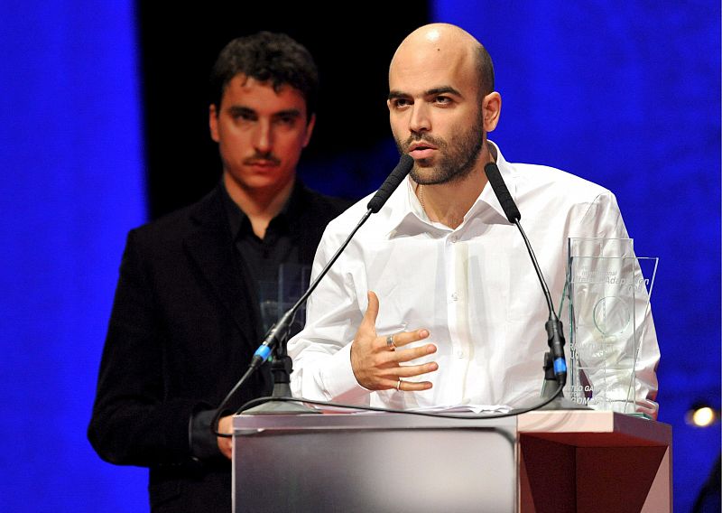 Roberto Saviano recibe el premio Hesse Film and Cinema por la mejor adaptación cinematográfica de su obra literaria 'Gomorra'