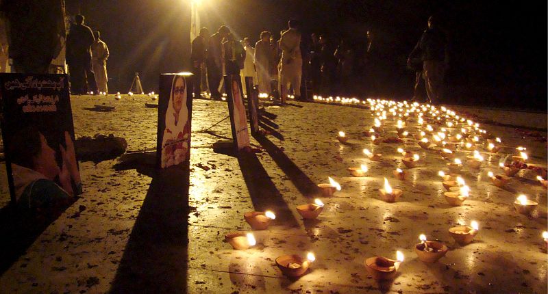 PRIMER ANIVERSARIO DE LA MUERTE DE BENAZIR BHUTTO