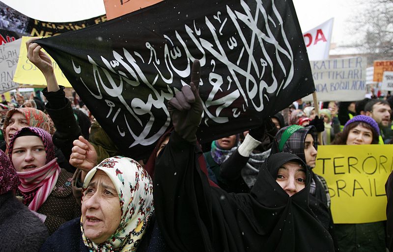 Manifestación en Ankara, Turquía, conta el ataque de Israel sobre Gaza (03/01/09).