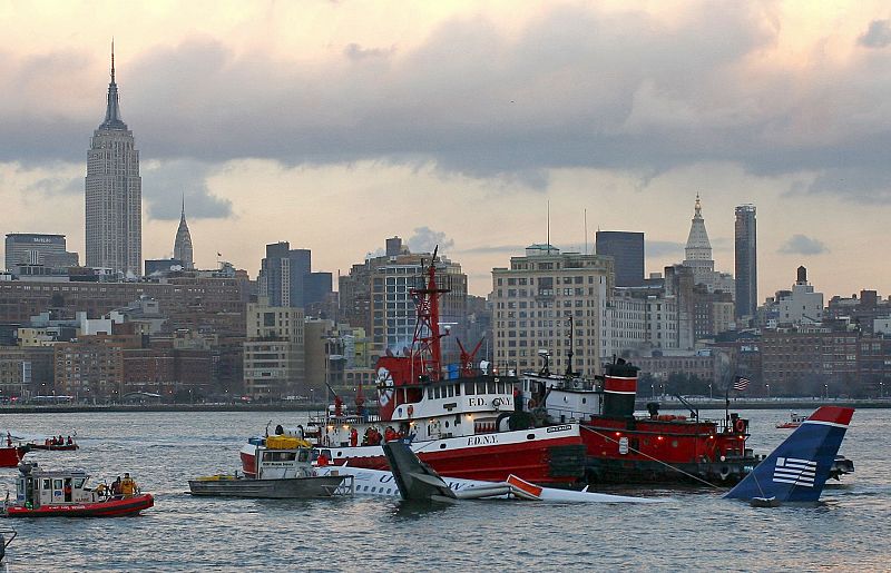 A U.S. Airways plane floats in the water after it crashed into the Hudson River in New York