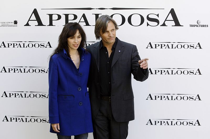 Actors Gil and Mortensen pose during a photocall to promote the movie "Appaloosa" in Madrid