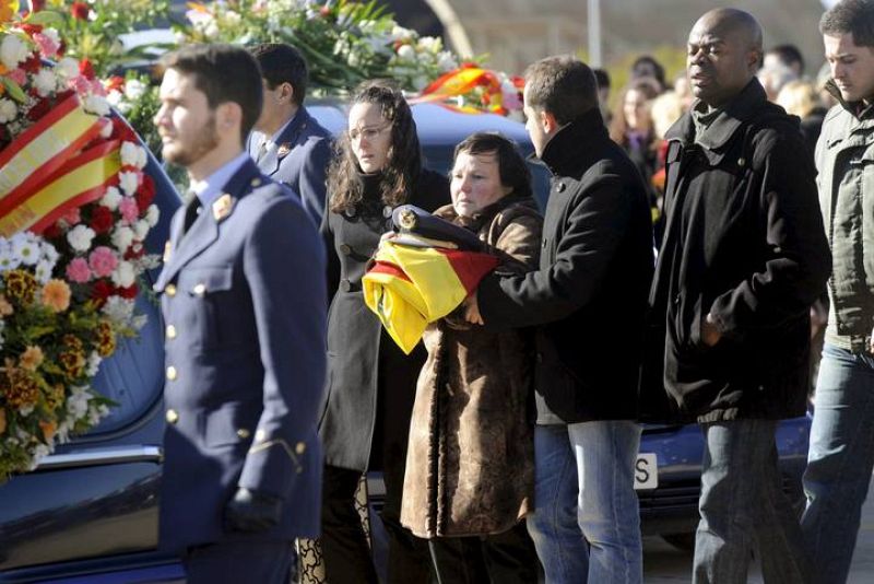 EL FUNERAL EN LA BASE AÉREA DE LOS LLANOS 