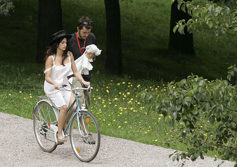 Penélope Cruz durante el rodaje de "Vicky Cristina Barcelona" en Oviedo.