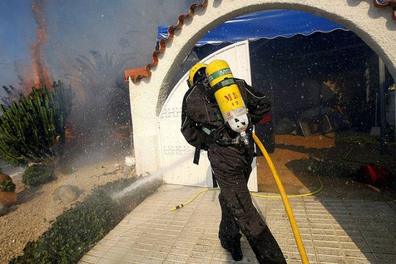 INCENDIO EN LA NUCIA, ALICANTE