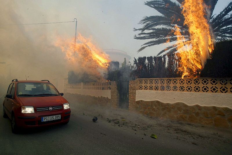 INCENDIO EN LA NUCIA, ALICANTE