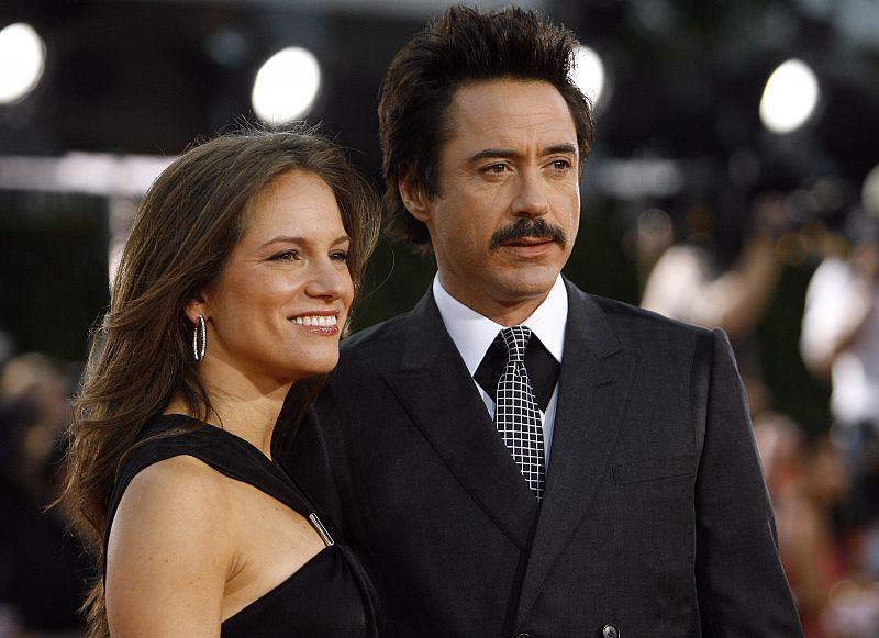 Robert Downey Jr. and his wife Susan pose at the premiere of Tropic Thunder at the Mann's Village theatre in Westwood