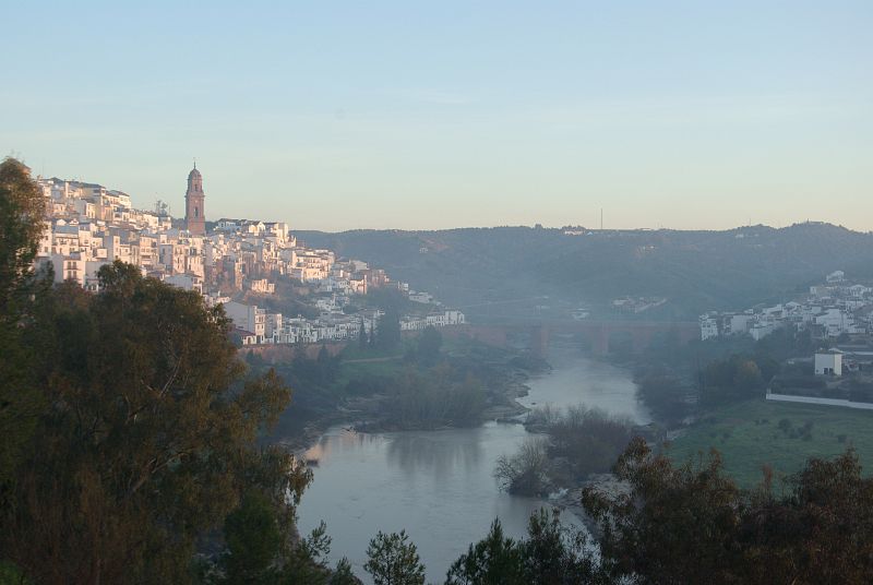 Amanecer en Montoro, Córdoba. 16/02/2009