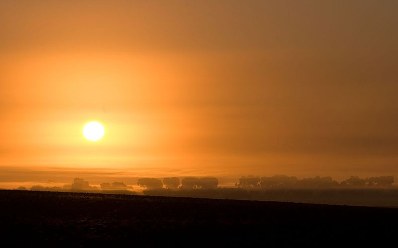 Amanecer en la provincia de Badajoz.(18/02/09)