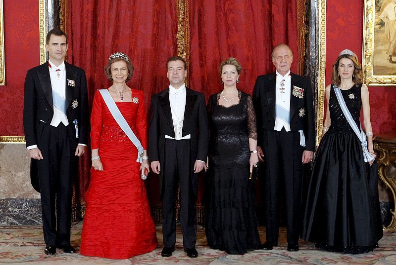 Foto oficial de la cena de gala en honor al presidente ruso