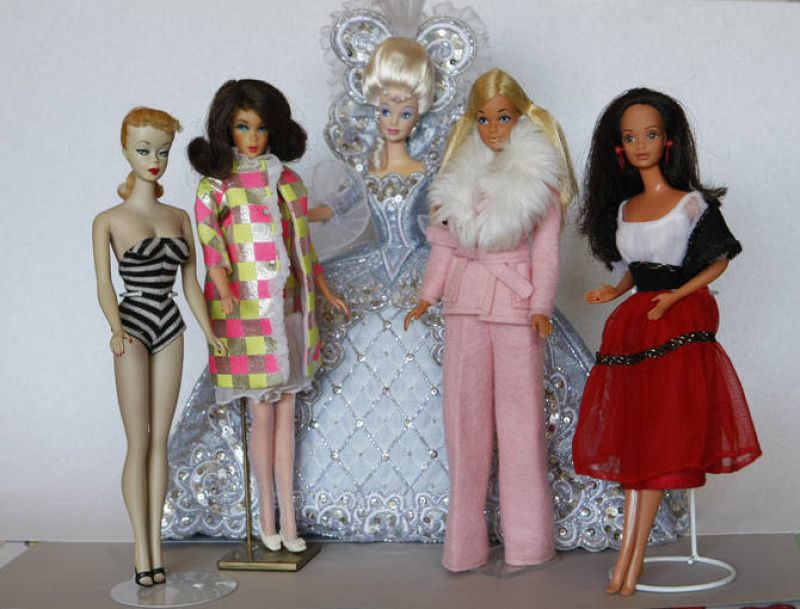  Barbie 50 años: Muñecas desde los 50 a los 90