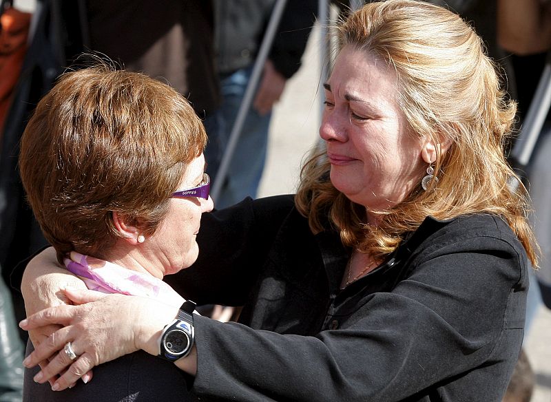 HOMENAJE A LAS VÍCTIMAS DEL 11-M EN LA CALLE TELLEZ