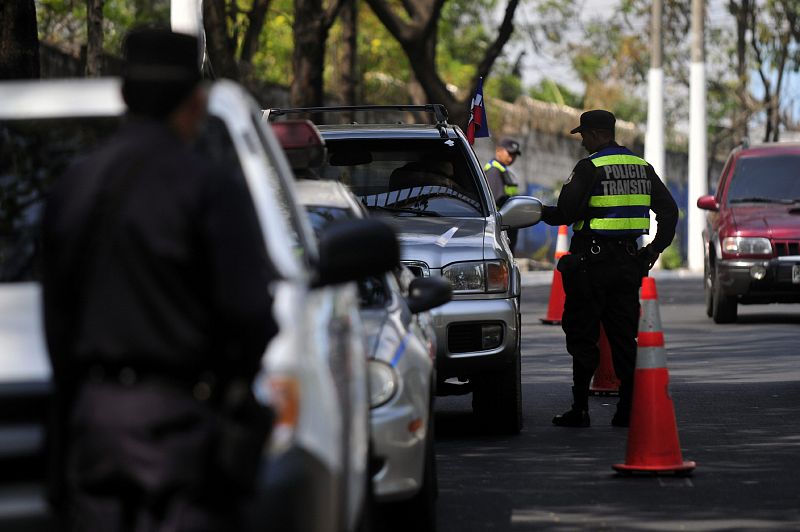 PREPARATIVOS POR ELECCIONES PRESIDENCIALES EN EL SALVADOR