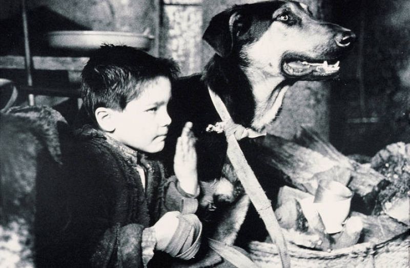  El equipo de "Los pazos de Ulloa" rodó en Galicia durante cinco meses