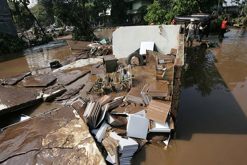 Unas 400 casas han quedado sumergidas y no se descarta que aumenten las víctimas
