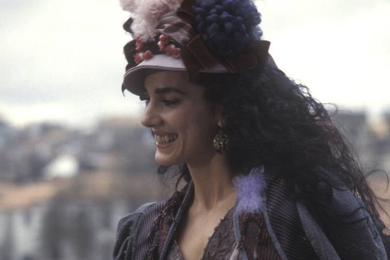  La actriz Pastora Vega debutó en el cine con "Los pazos de Ulloa". 