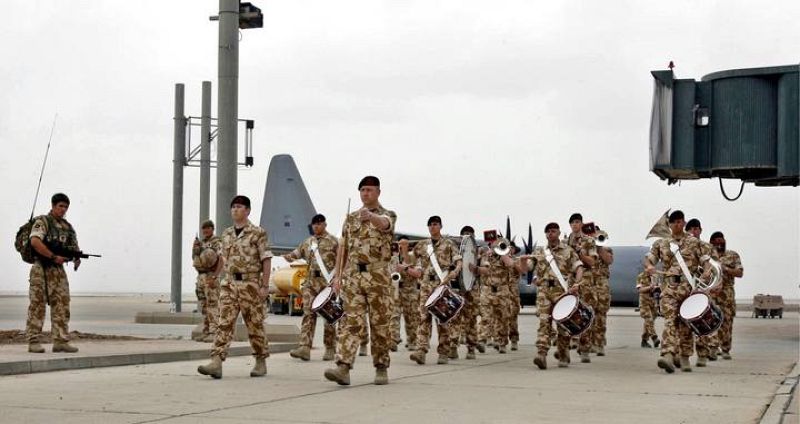 IRAK - COMIENZO RETIRADA TROPAS BRITÁNICAS