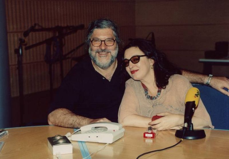   Martirio, con José Miguel López, en el programa Discópolis, de Radio 3