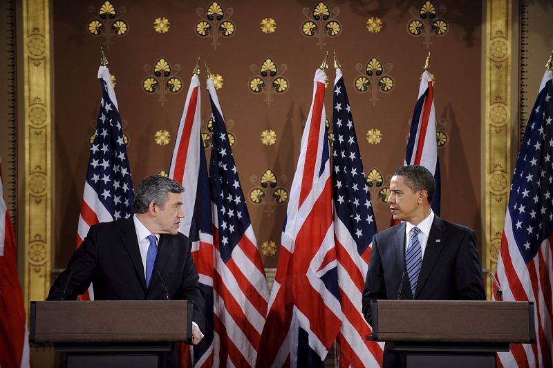 Obama y Brown han intercambiado elogios durante la rueda de prensa