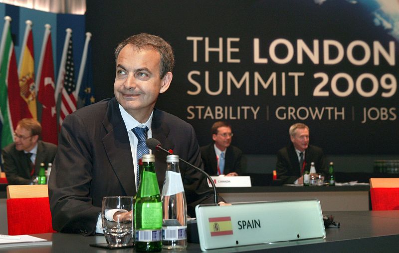 El presidente del Gobierno español, José Luis Rodríguez Zapatero, al inicio de la primera sesión de la cumbre del G20.