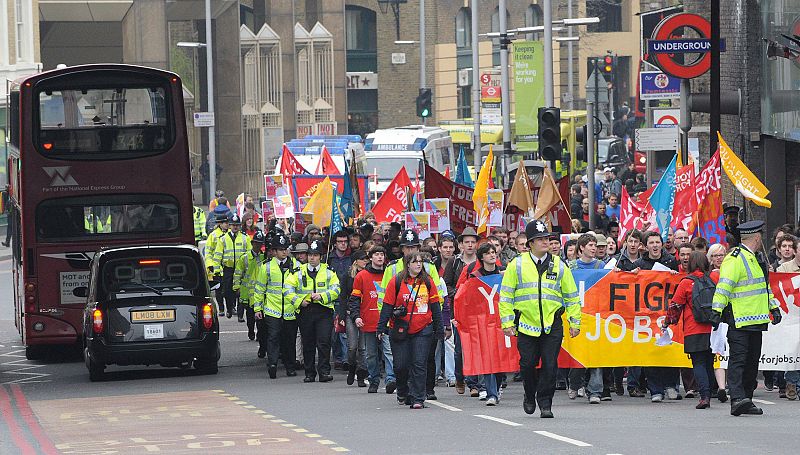 PROTESTAS EN EL CENTRO DE LONDRES CONTRA LA CUMBRE DEL G-20