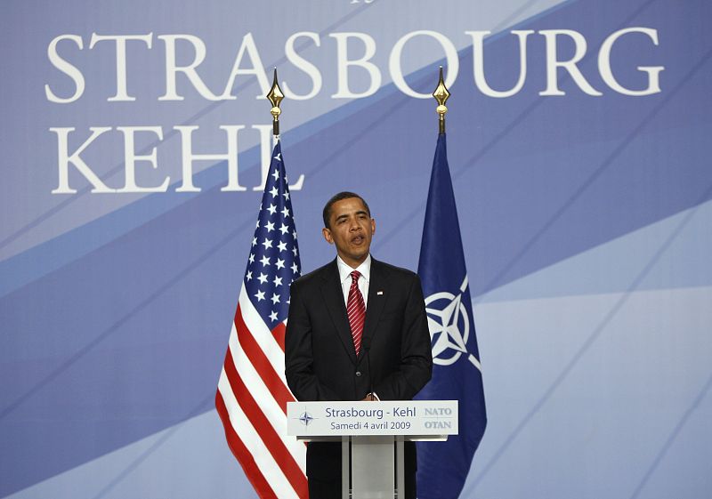 US President Obama addresses a news conference at the NATO Summit in Strasbourg