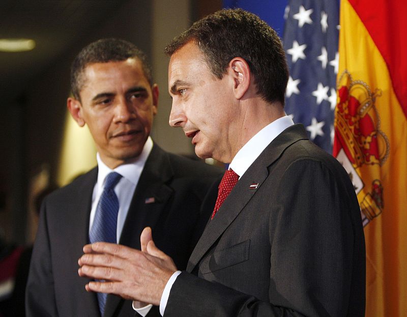 U.S. President Obama meets with Spain's PM Zapatero at the E.U. Summit in Prague