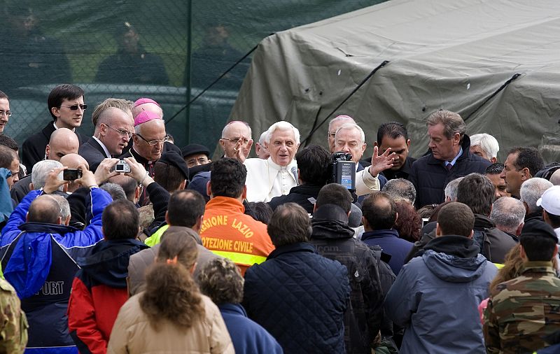 Benedicto XVI en Onna