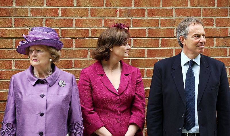 La exprimera ministra británica Margaret Thatcher con Tony Blair y su esposa Cherie, en un acto celebrado en 2007