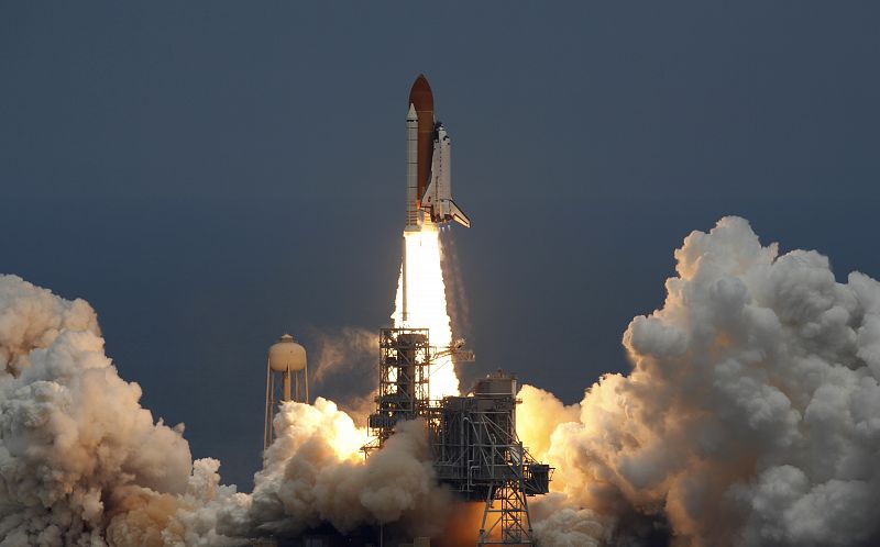 Space shuttle Atlantis lifts off on a mission to NASA's Hubble Telescope from it's launch pad  at  the Kennedy Space Center in Cape Canaveral