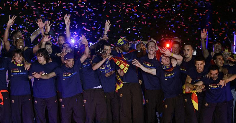 La fiesta ha sido increíble, los aficionados y jugadores han disfrutado de un día para la historia del fútbol.