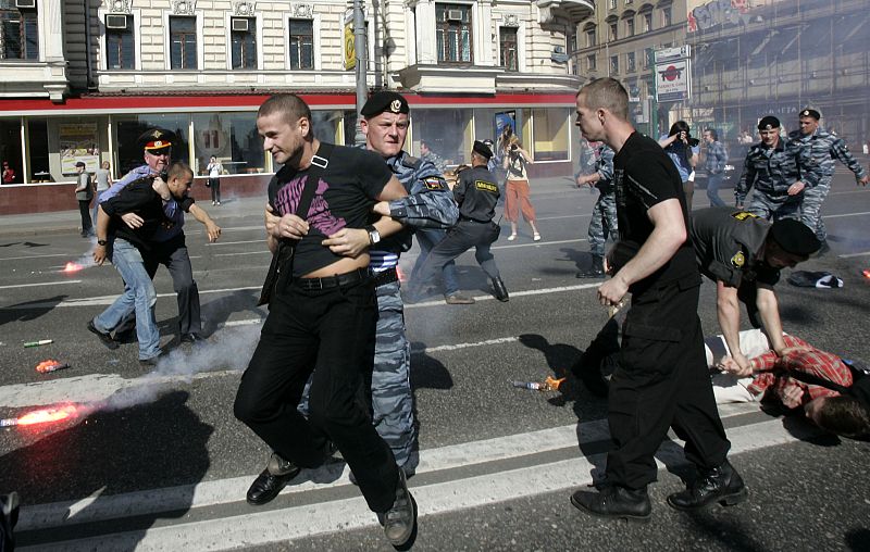 Russian riot police detains protesters of the group "Russia without Putin" during an unauthorised rally in central Moscow