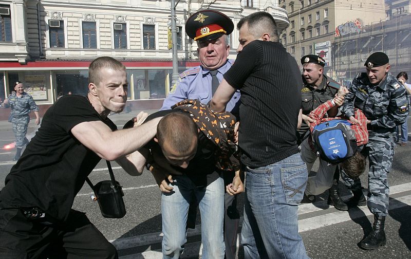 Russian riot police detains protesters of the group "Russia without Putin" during an unauthorised rally in central Moscow