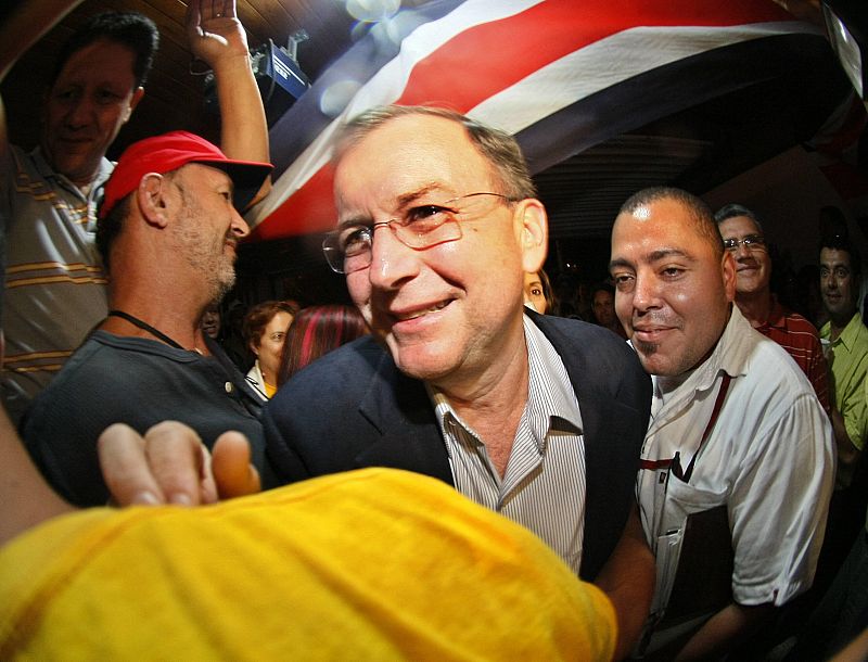 Otton Solís, elegido candidato presencial del PAC