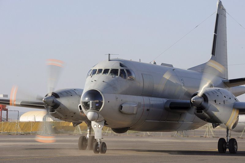 AVIÓN MILITAR DE LA FUERZA AÉREA FRANCESA UTILIZADO EN LAS OPERACIONES DE BÚSQUEDA DEL AVIÓN DE AIR FRANCE DESAPARECIDO