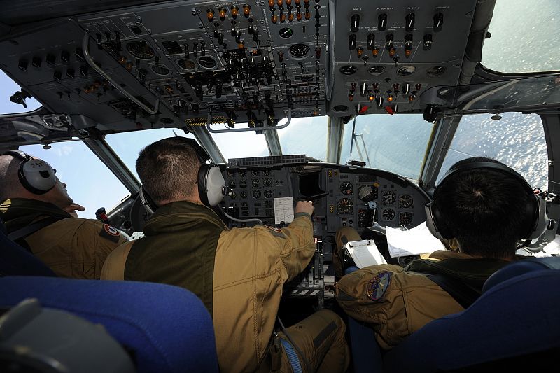 pilotos de un Breguet Atlantique