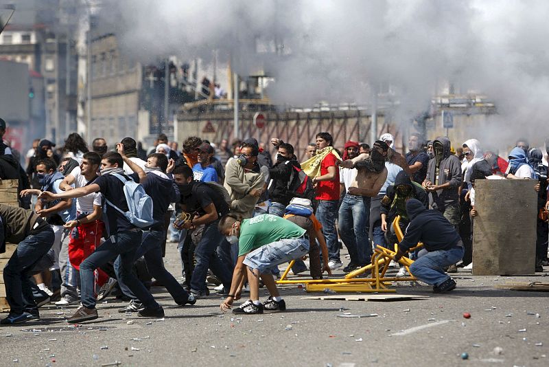 INCIDENTES HUELGA DEL METAL EN PONTEVEDRA