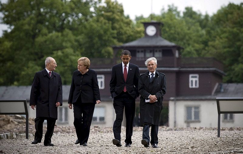EL PRESIDENTE DE EEUU BARACK OBAMA VISITA EL CAMPO DE CONCENTRACIÓN NAZI DE BUCHENWALD