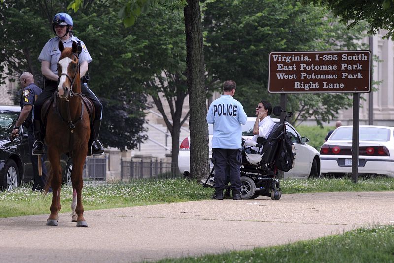 TRES PERSONAS HERIDAS EN UN TIROTEO EN EL MUSEO DEL HOLOCAUSTO EN WASHINGTON