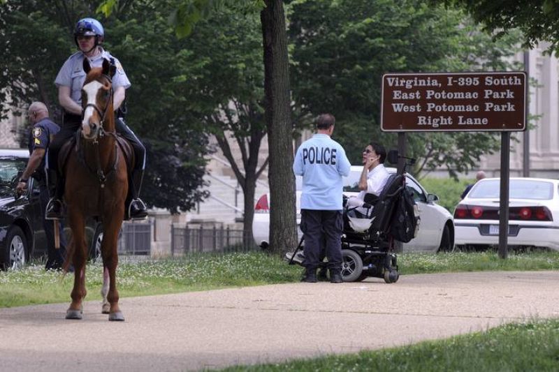 TRES PERSONAS HERIDAS EN UN TIROTEO EN EL MUSEO DEL HOLOCAUSTO EN WASHINGTON 