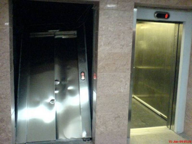 Ascensor de la univerisdad de Teherán