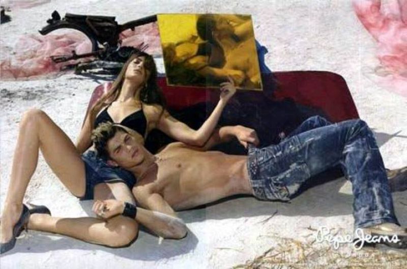 Cristiano Ronaldo en la campaña de Pepe Jeans junto a Jessica Miller