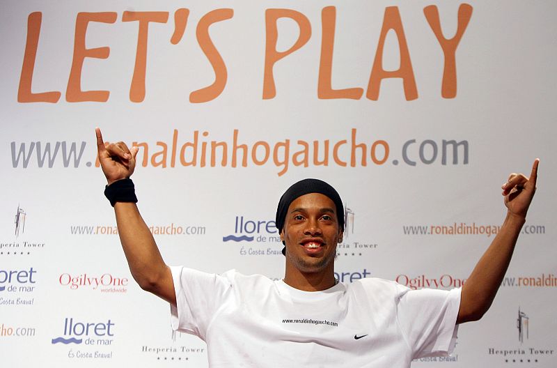 Barcelona's Brazilian soccer player Ronaldinho poses during presentation of his official website in Barcelona