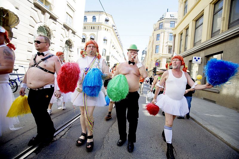 DESFILE DEL DIA DEL ORGULLO GAY