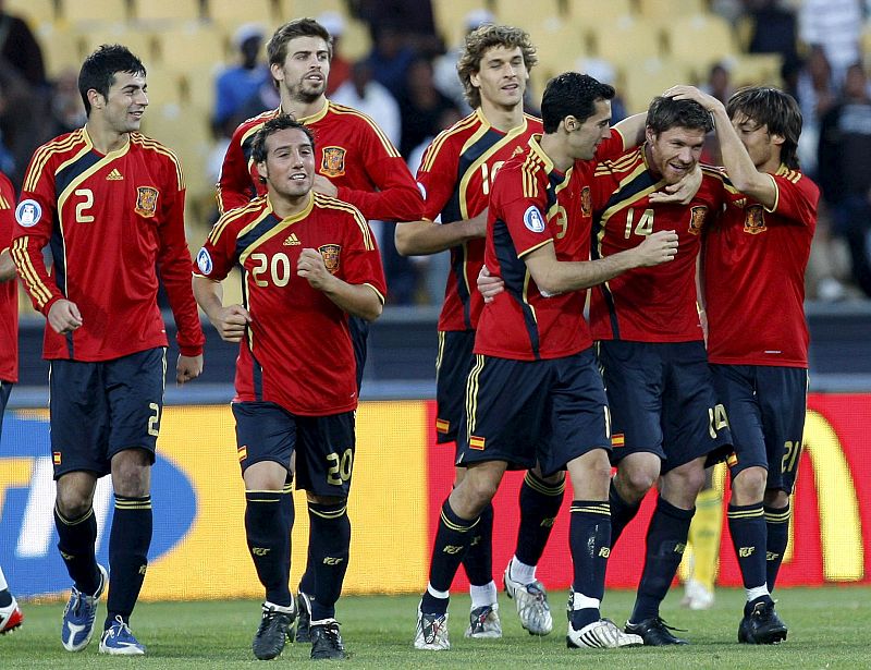 Xabi Alonso dio a España la victoria definitiva con un gol de falta directa en la prórroga.