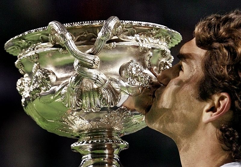 Llega 2007 y vuelta a empezar... Roger volvió a ganar tres Gran Slam, pero Roland Garros se le seguía resistiendo.