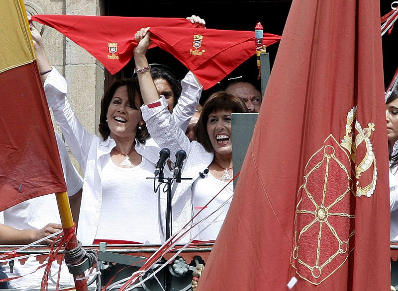 La portavoz del PSN en el Ayuntamiento de Pamplona, Maite Esporrin, ha sido la encargada este año de dar el pregón.