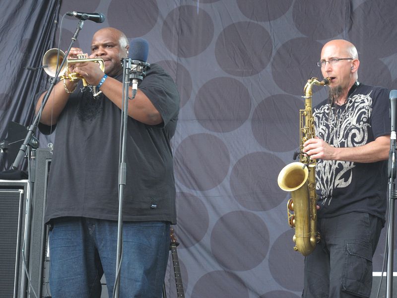 Rashawn Ross y Jeff Coffin